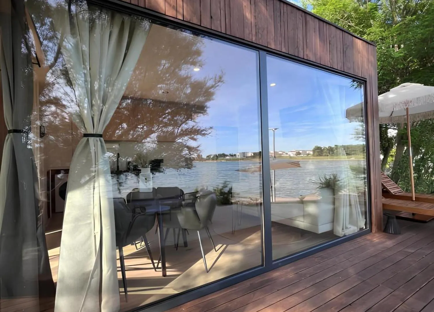 Holiday home Exclusive Wellness House With Jacuzzi And Sauna, 10 Gardens Privlaka