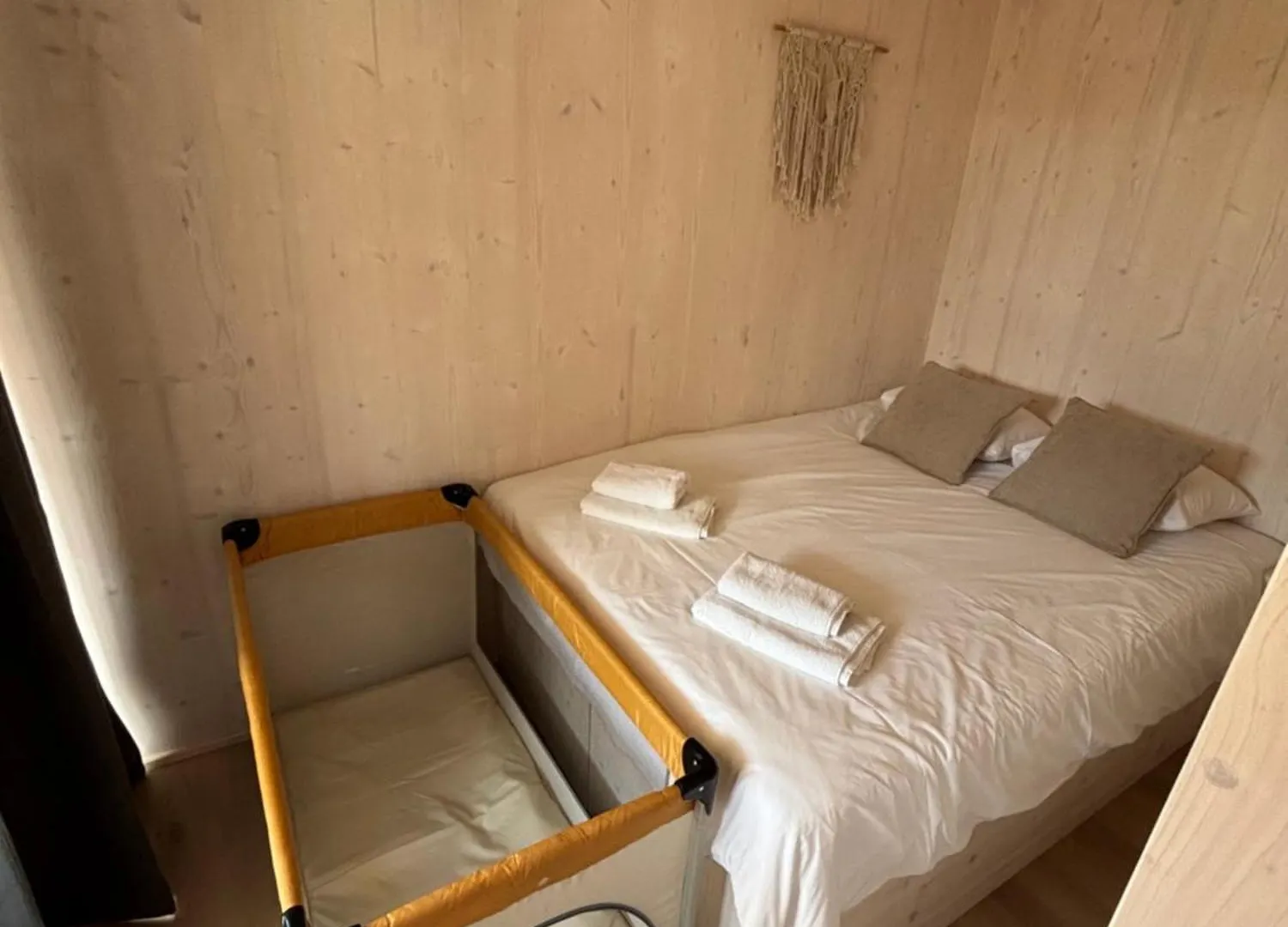 Exclusive Wellness House With Jacuzzi And Sauna, 10 Gardens Privlaka  Privlaka (Zadar)